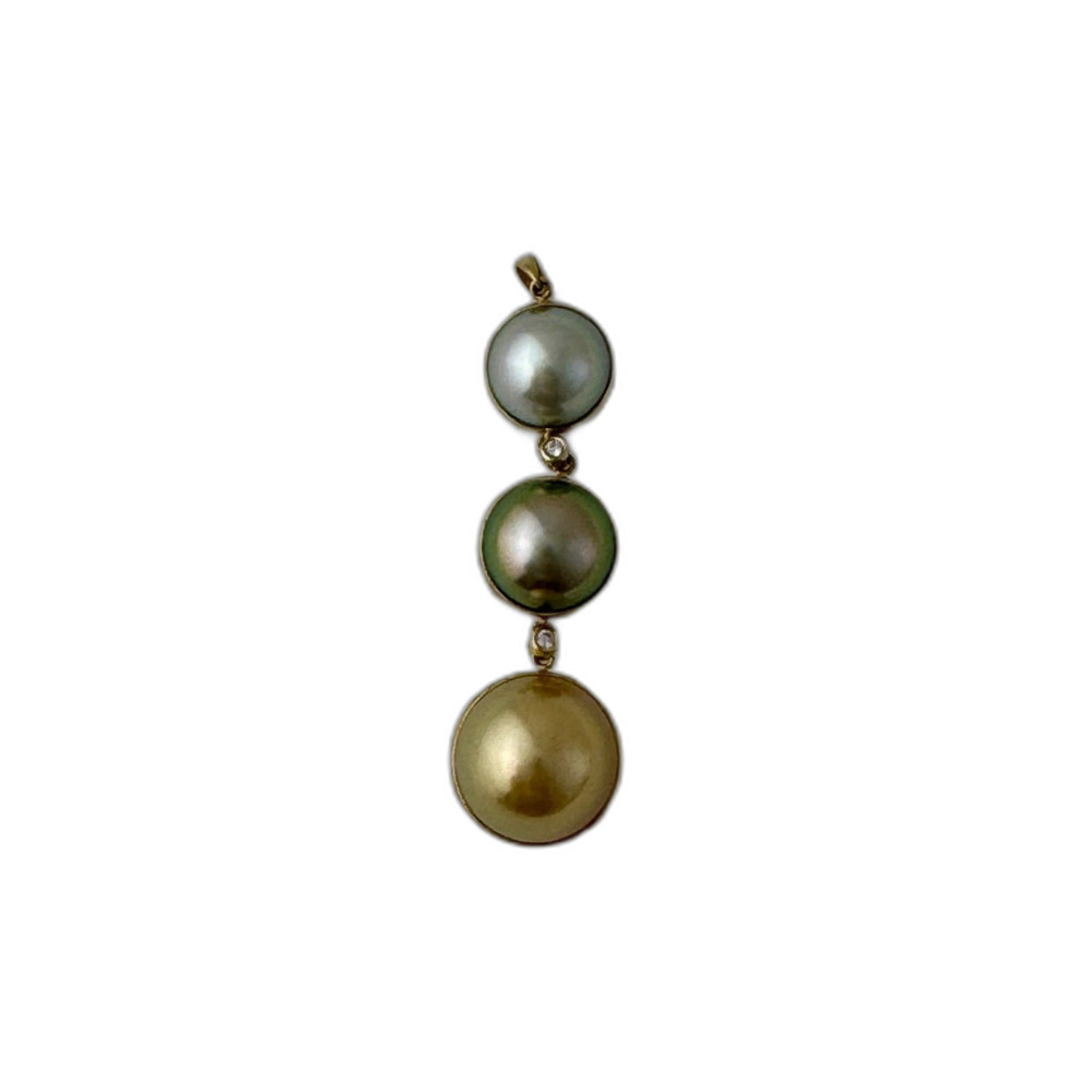One-of-a-Kind Solid 18K Gold Gradient Tahitian Pearl Drop Pendant with Zirconia